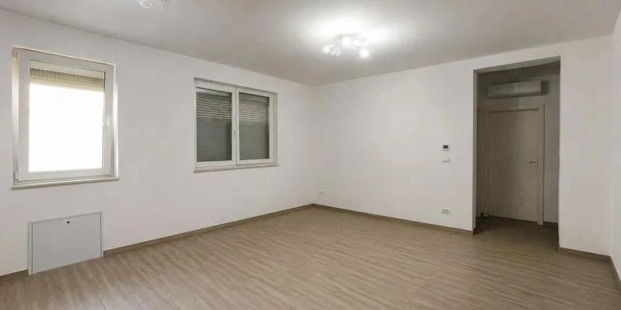 Apartament cu 2 camere decomandat în Giroc