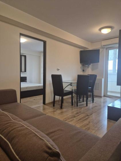 Apartament cu 2 camere decomandat în Exterior Vest