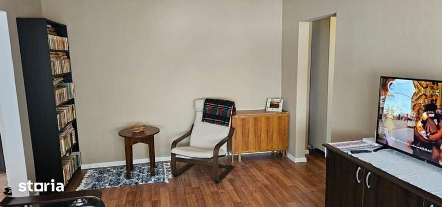Apartament cu 2 camere semidecomandat în Colentina