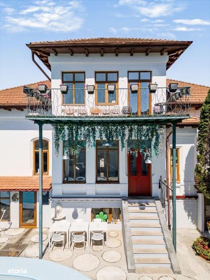 Casă cu 4 camere în Central