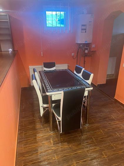Casă cu 3 camere cu Teren 80 Mp în Roșu