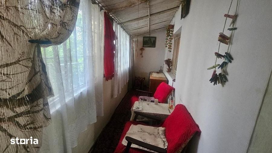 Apartament cu 3 camere decomandat în Cetate