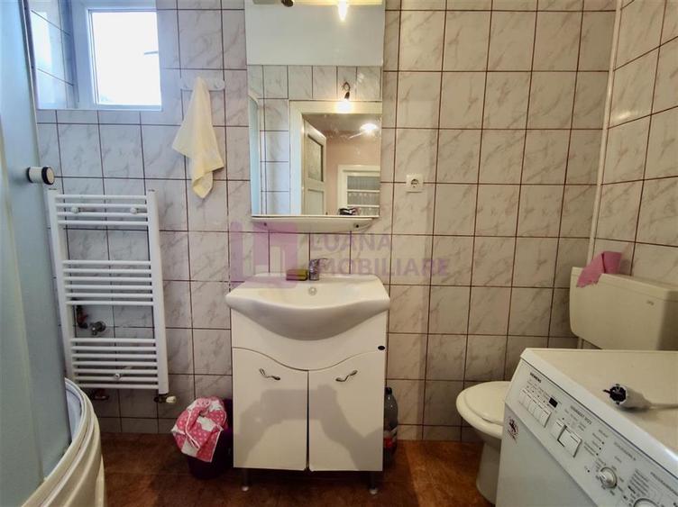 Casă individuală cu 2 camere cu Canalizare în Turnișor