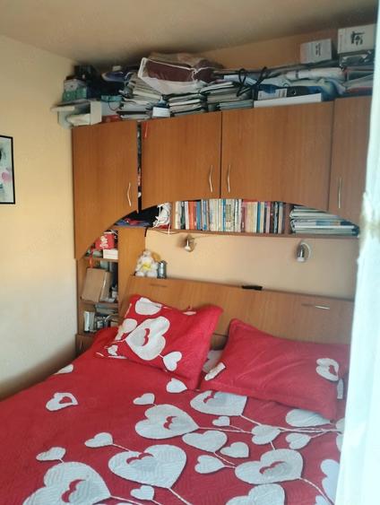 Apartament cu 3 camere decomandat în Feldioara