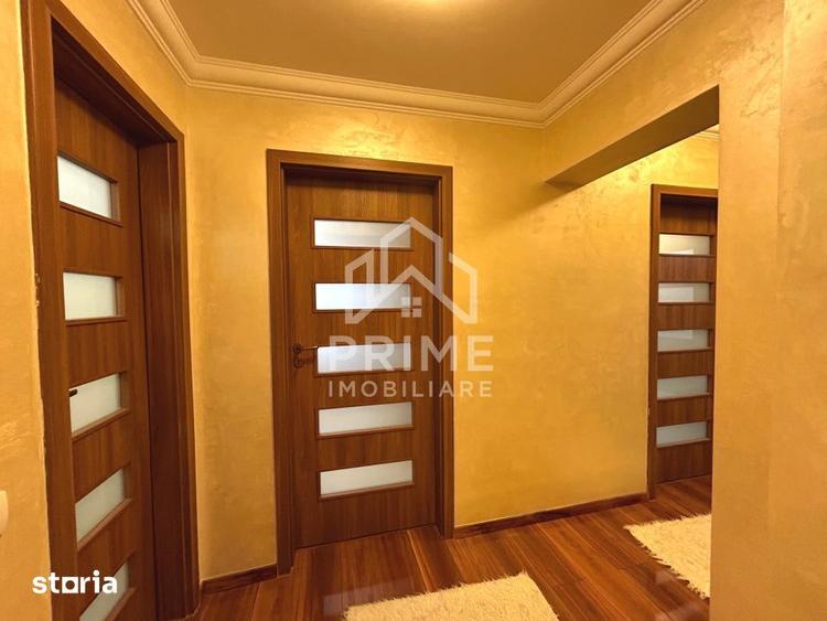 Apartament cu 3 camere, mobilat în Cetate