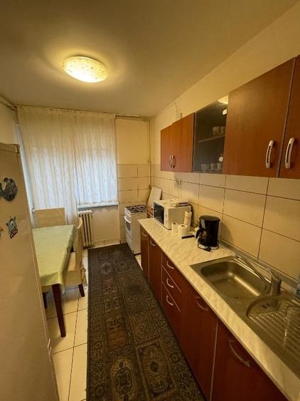 Apartament cu 2 camere decomandat, mobilat în Tipografilor