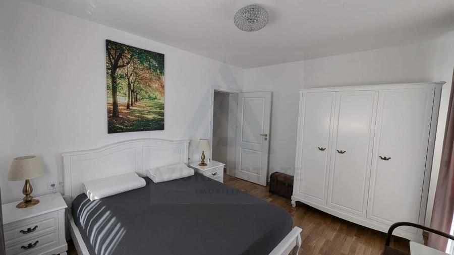 Apartament cu 3 camere decomandat, mobilat în Șelimbăr