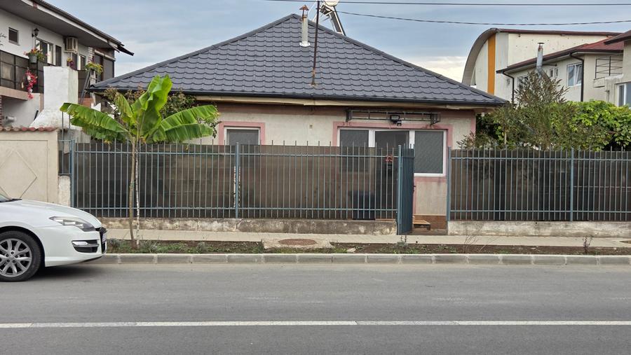 Schitu,casa si teren 547/17 stradal,3 minute de gara,pret 72000 euro - 1