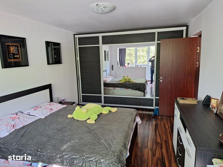Apartament cu 3 camere decomandat în Tomis Nord