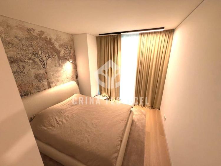 Apartament cu 4 camere decomandat, mobilat în Primăverii