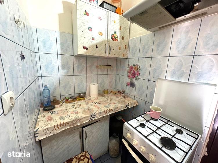 25.000 negociabil , Garsoniera luminoasa de vanzare | Micro 40 Gala? - 5