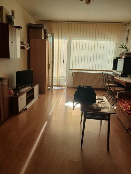 Apartament cu 2 camere în Florești