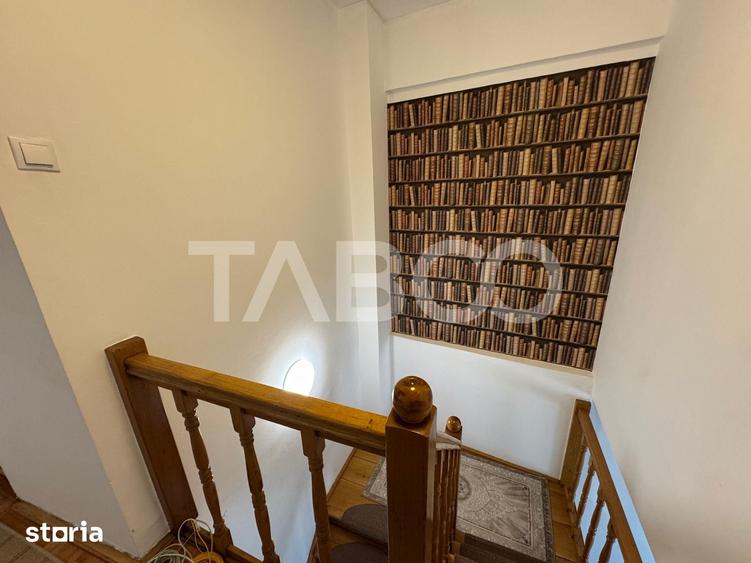 Apartament cu 5 camere decomandat în Turnișor