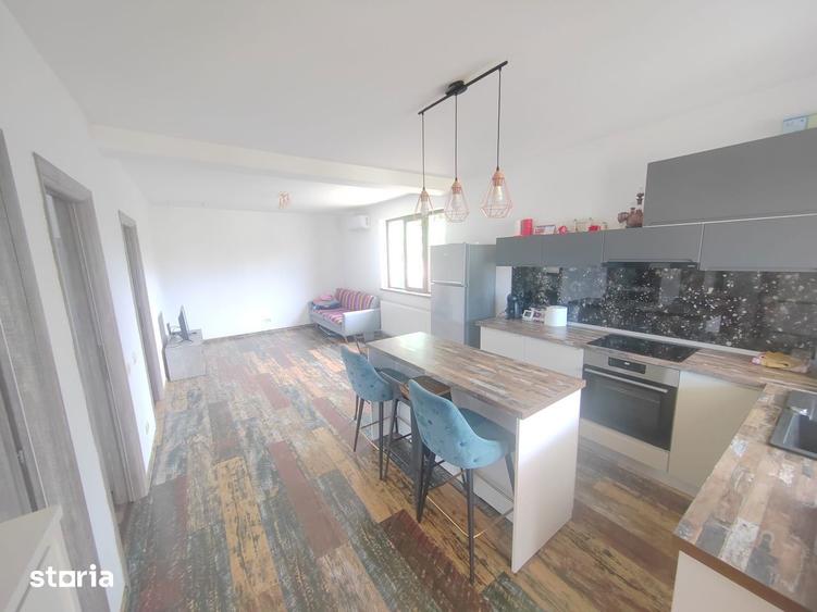Casă cu 3 camere cu Teren 221 Mp în Central