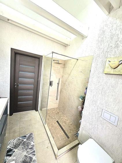 Apartament cu 3 camere în Mureșeni
