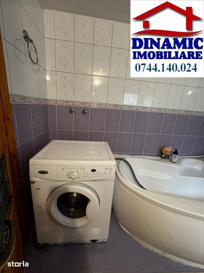 Casă cu 5 camere cu Teren 1000 Mp în Alexandru cel Bun