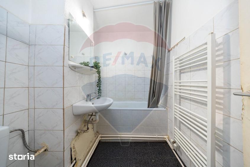 Apartament cu 3 camere decomandat în Dârste