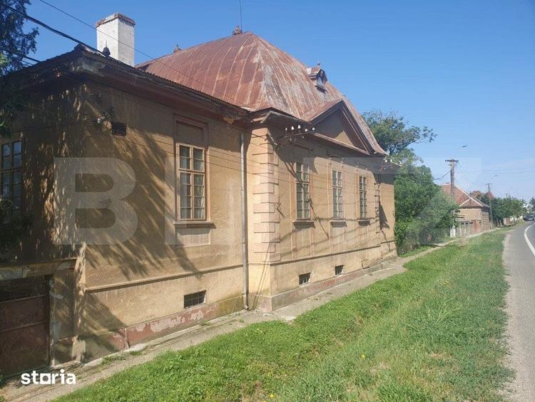 De vanzare conac boieresc, anul 1880, 3 ha teren, 1200 mp construiti, - 6