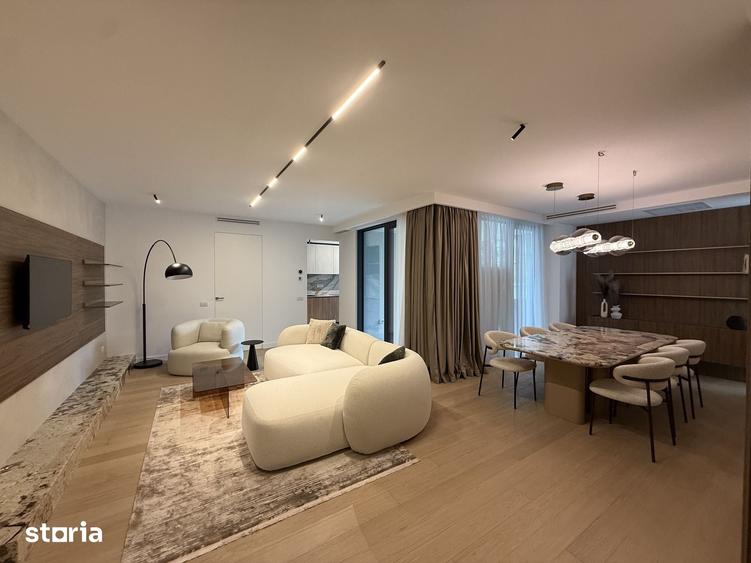 Apartament cu 4 camere în Aviatorilor