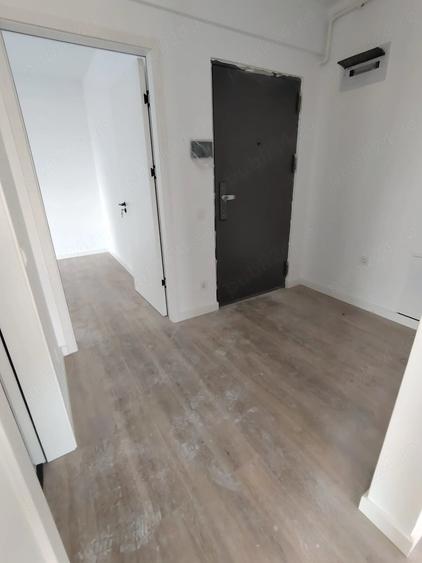 Apartament cu 2 camere semidecomandat în Florești