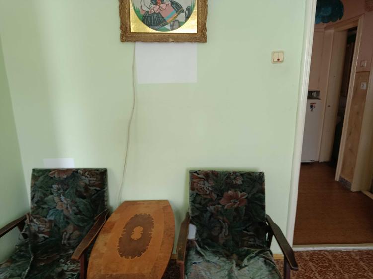 Apartament semidecomandat în Rogerius