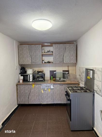 Casă cu 2 camere cu Teren 604 Mp în Vâlcănești