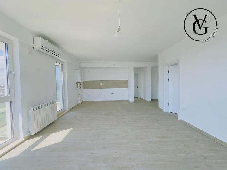 Apartament cu 3 camere decomandat în Mamaia-Sat