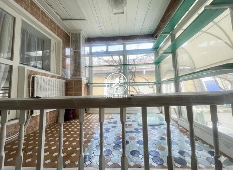 Casă cu 4 camere cu Teren 250 Mp în Nicolina