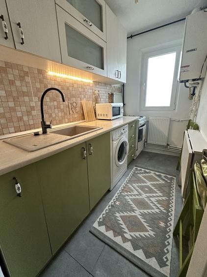 Apartament cu 2 camere semidecomandat în Casa de Cultură