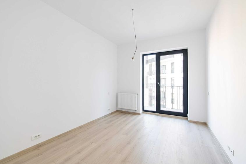 Apartament cu 3 camere decomandat în Costin Georgian