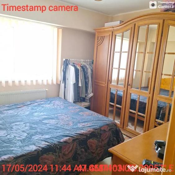 Apartament cu 3 camere semidecomandat în Fălticeni