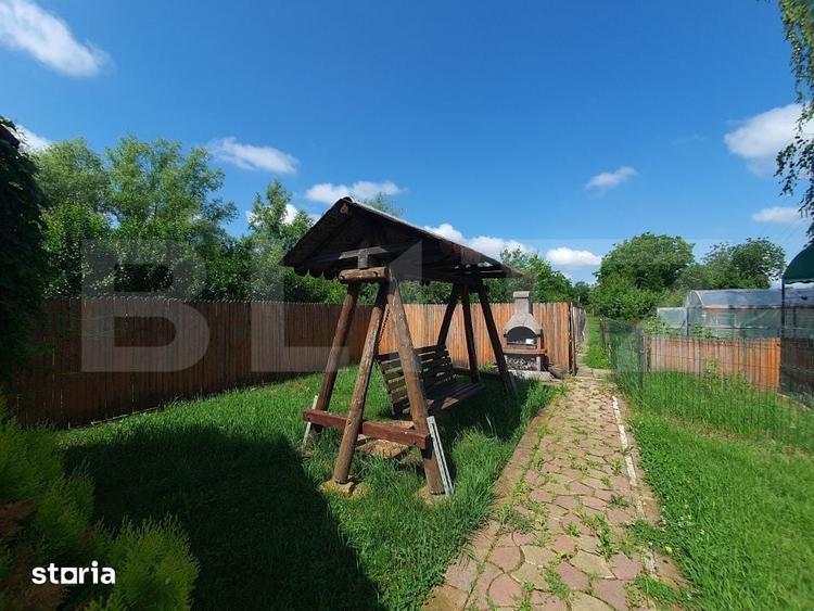 Casă cu 5 camere cu Teren 2022.35 Mp în Răzvad