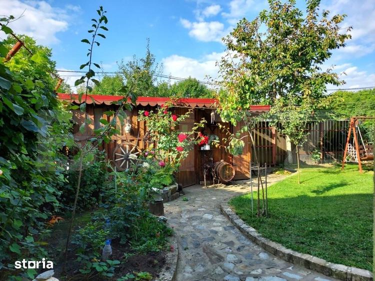 Casă cu 6 camere cu Teren 316 Mp în Central