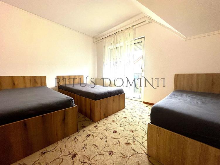 Casă individuală cu 6 camere cu Canalizare în Oncea