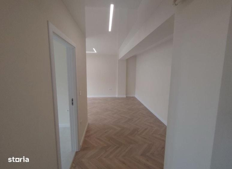 Apartament cu 2 camere decomandat în Rediu