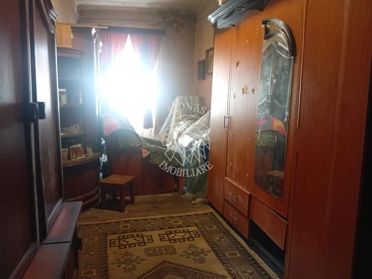Casă individuală cu 2 camere cu Canalizare în Ultracentral