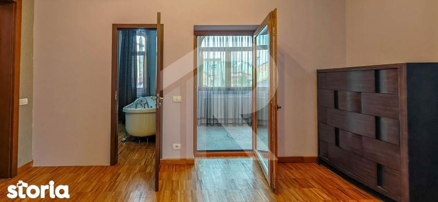 Casă cu 5 camere cu Teren 128 Mp în Iancului