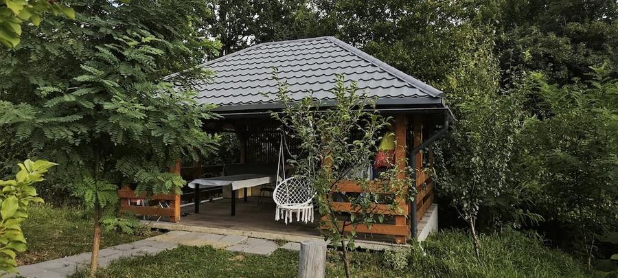 Casă cu Teren 5200 Mp în Rus