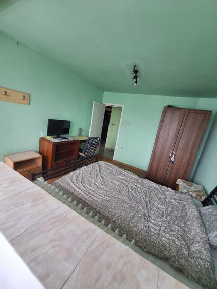 Apartament cu 2 camere decomandat în Circumvalațiunii