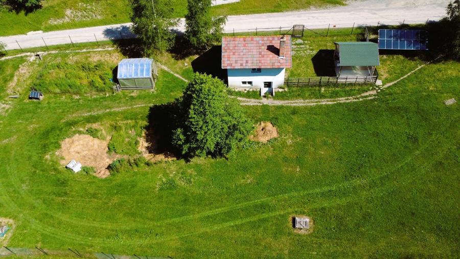 Casă cu 3 camere decomandat în Buzăiel