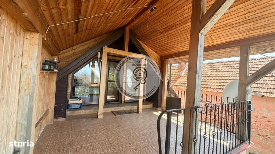 Casă cu 4 camere cu Teren 562 Mp în Hălchiu
