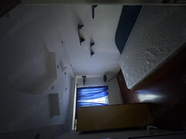 Apartament cu 3 camere decomandat în Mihai Bravu