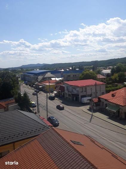 Casă cu Canalizare în Central