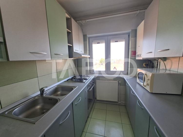 Apartament cu 2 camere nedecomandat, mobilat în Vasile Aaron