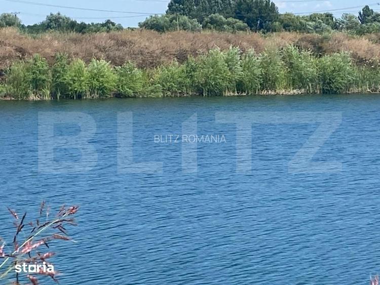 Teren intravilan, 4,76 ha, zona Pitaru