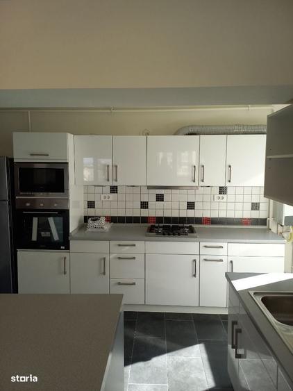 Apartament cu 3 camere în Central