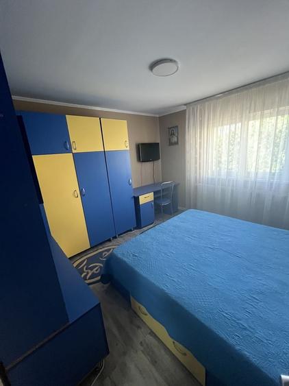 Apartament cu 2 camere decomandat în Exterior Vest