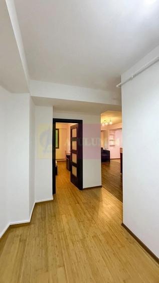 Apartament cu 2 camere semidecomandat, mobilat în Dristor