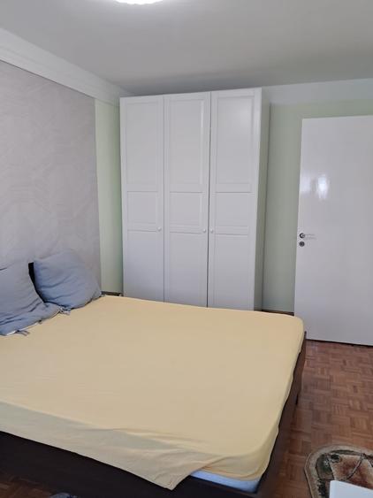 Apartament cu 2 camere decomandat în Cedonia