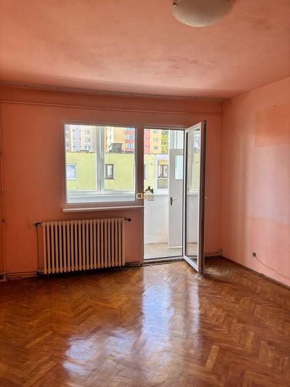 Apartament cu 2 camere semidecomandat în Grigorescu